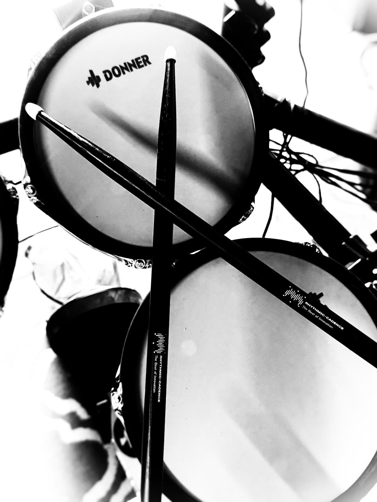 Rhythmic - Cadence Black Drumsticks 5A - Rhythmic - Cadence