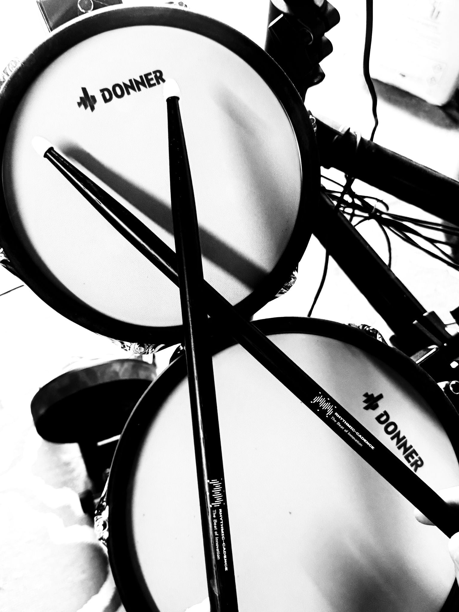 Rhythmic - Cadence Black Drumsticks 5A - Rhythmic - Cadence