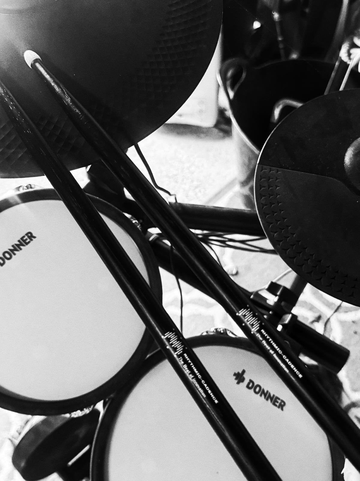 Rhythmic - Cadence Black Drumsticks 5A - Rhythmic - Cadence